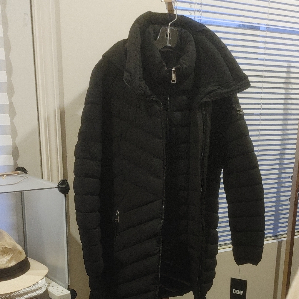 Dkny Black Quilted Puffer Jacket with High Collar - Picture 3 of 7
